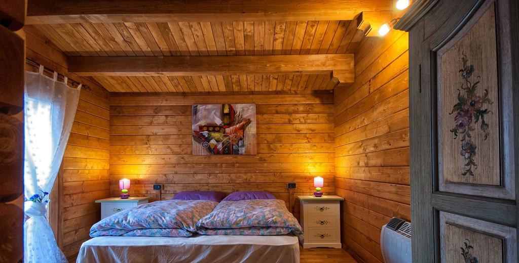 Chalet Dei Parchi Bed & Breakfast Saracinesco ห้อง รูปภาพ