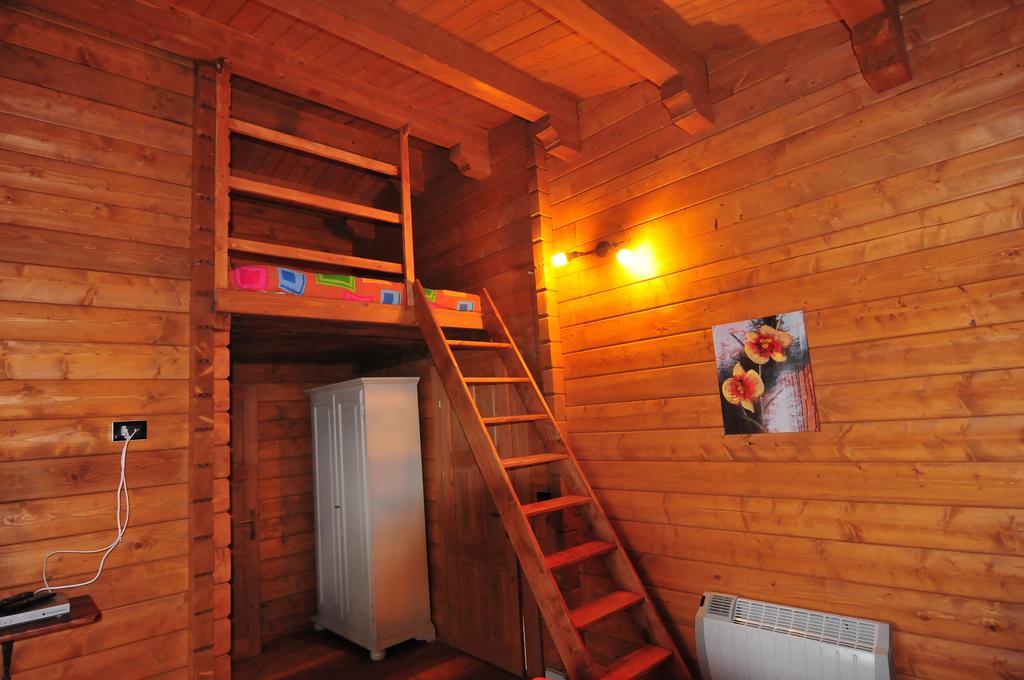 Chalet Dei Parchi Bed & Breakfast Saracinesco ห้อง รูปภาพ